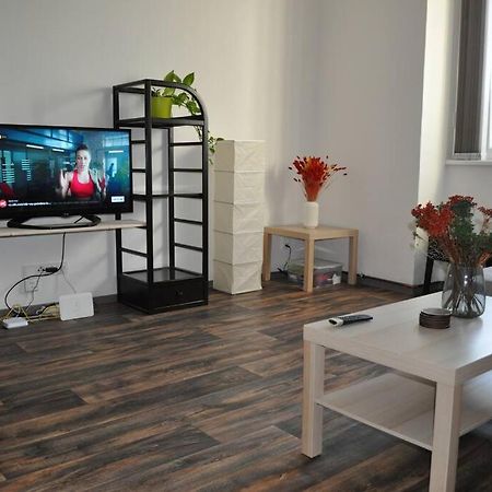 Apartment In Praha 3 Экстерьер фото